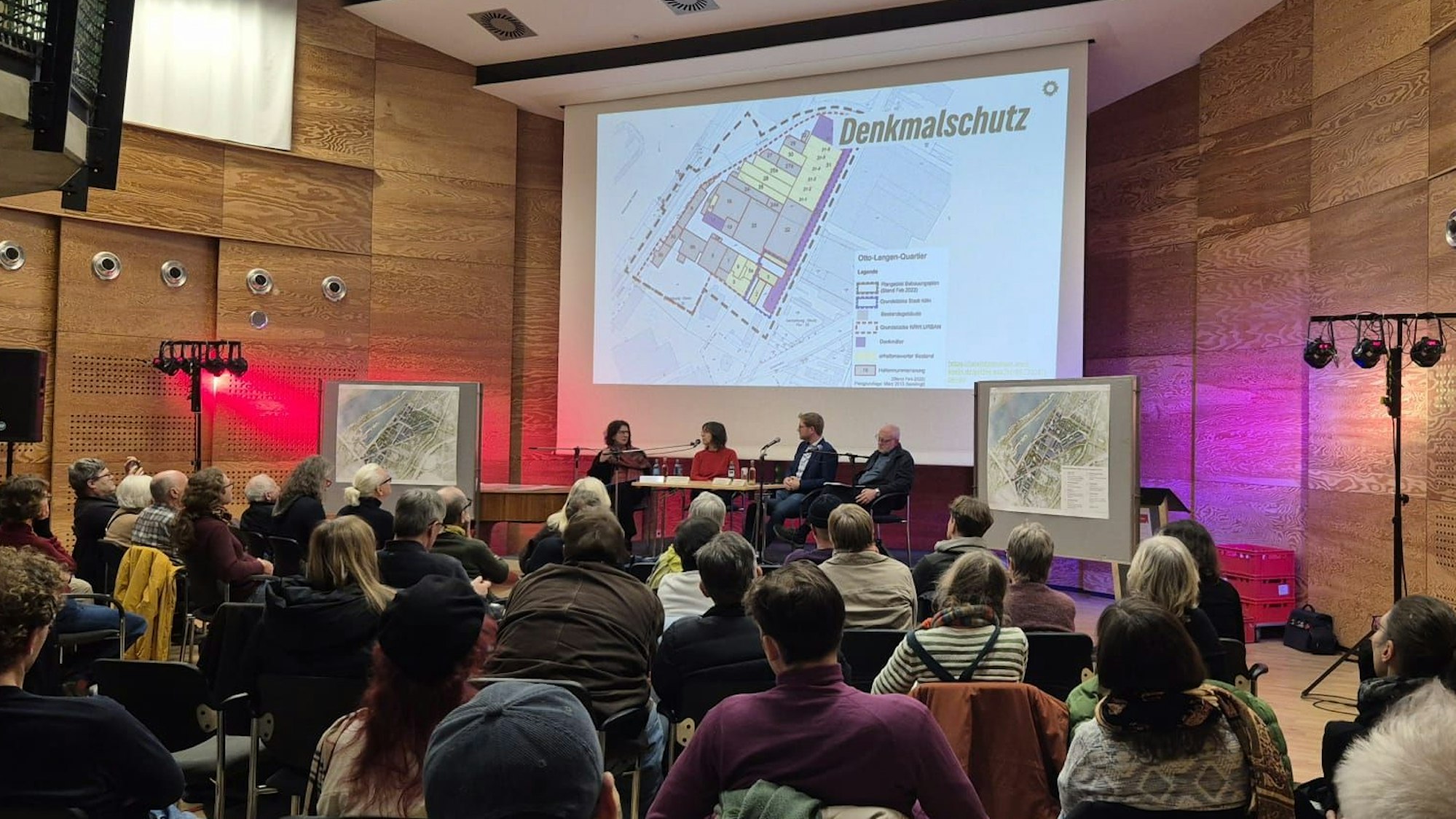 Die Grünen-Fraktion der Mülheimer BV ludt zum Symposium zum Thema Otto-Langen-Quartier ein.