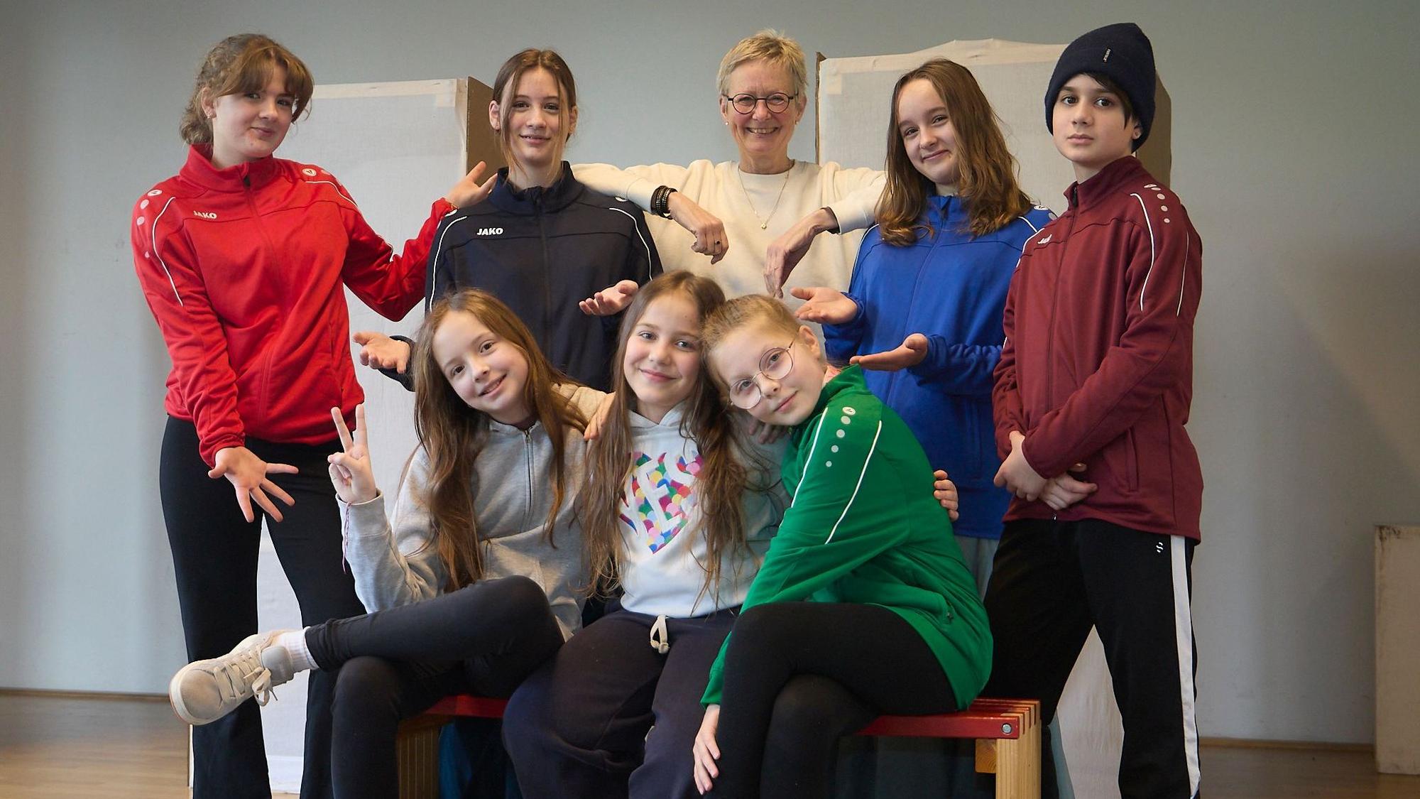 Das Bild zeigt die Theatergruppe aus Nettersheim.