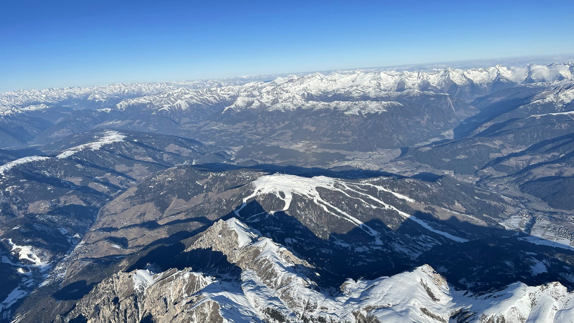 Jahresabschlussfahrt Alpen, Blick über die Alpen.Foto: Michael Kupper