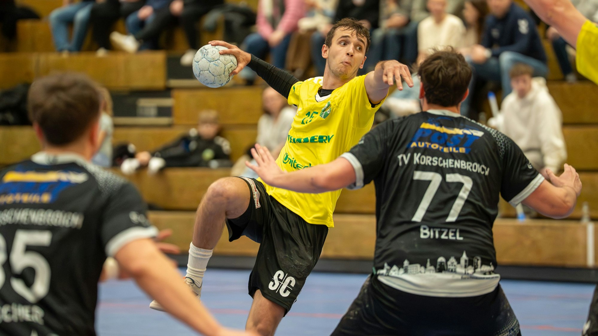 Mike Heinzerling setzt zum Wurf an.