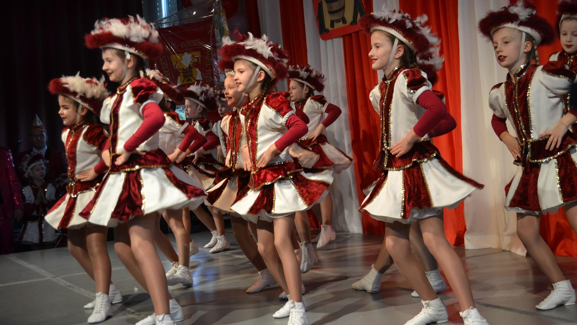 Die Tanzmäuse der KG Rut-Wiess Ranzel glänzten.