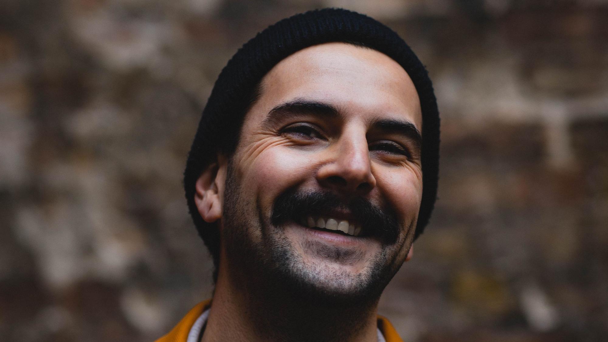 Denis Pfabe schrieb "Die Möglichkeit einer Ordnung