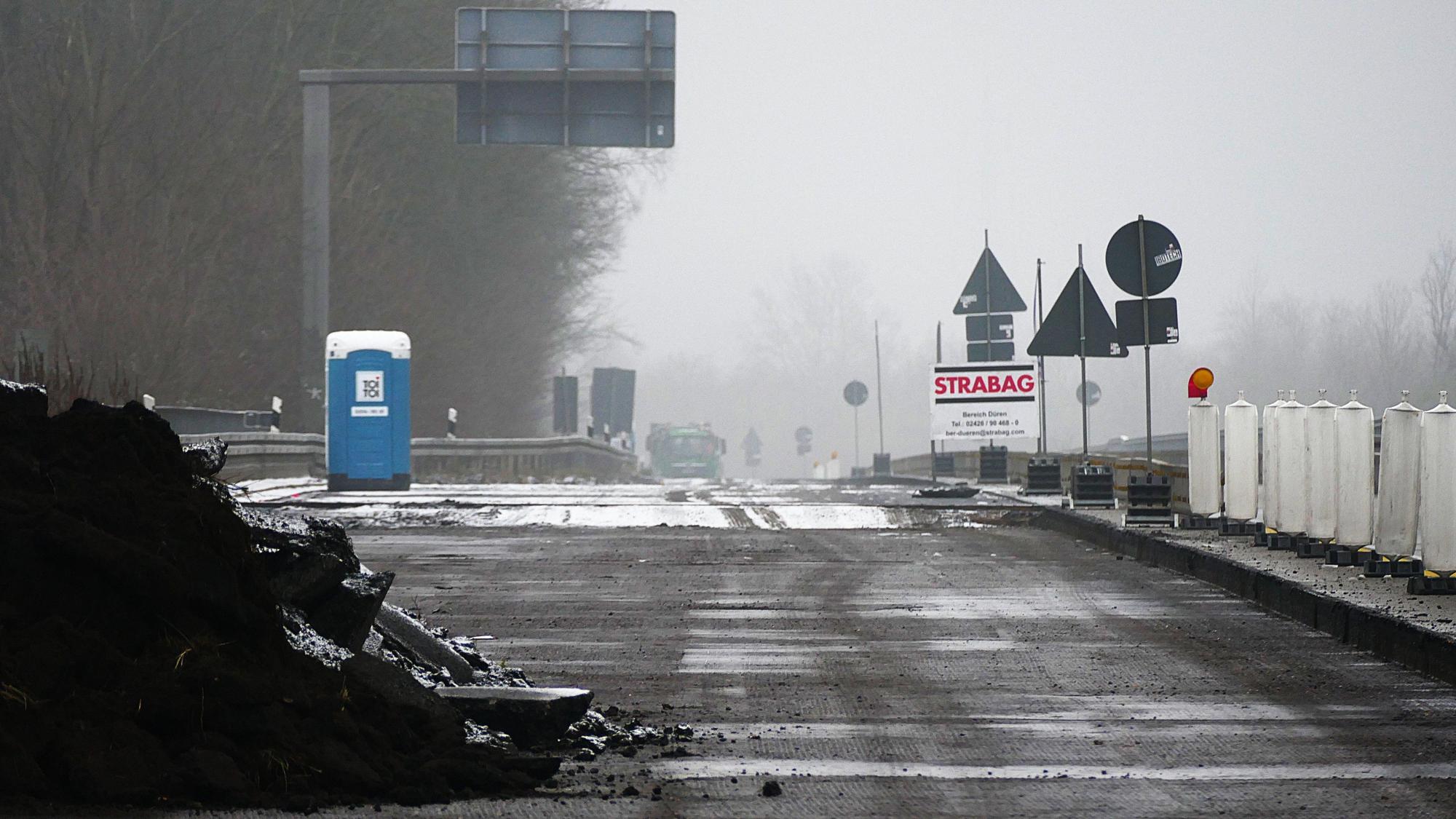 In diesem Bereich nahe der A59 bei Troisdorf war die Bombe gefunden worden.