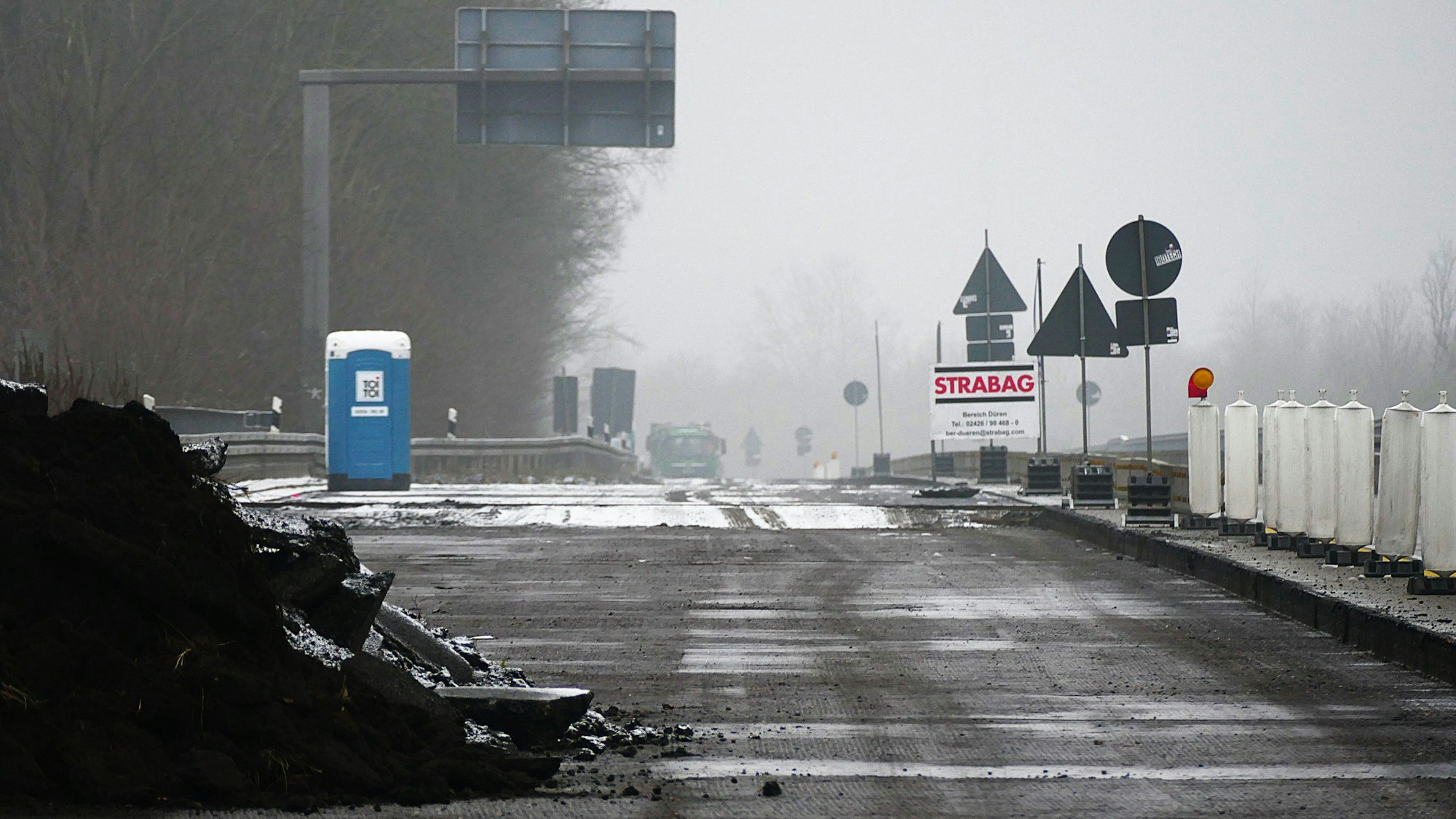 In diesem Bereich nahe der A59 bei Troisdorf war die Bombe gefunden worden.