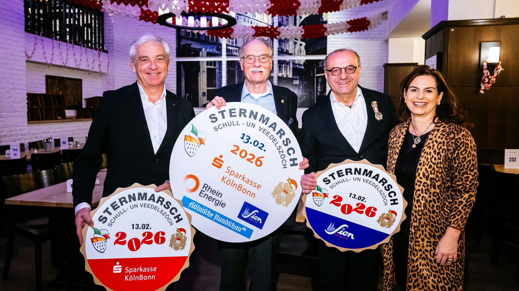 Rainer Virnich (Sparkasse Köln Bonn), Bernhard Conin (Freunde und Förderer), Georg Schäfer (Sion), Isabelle Assenmacher (Freunde und Förderer).