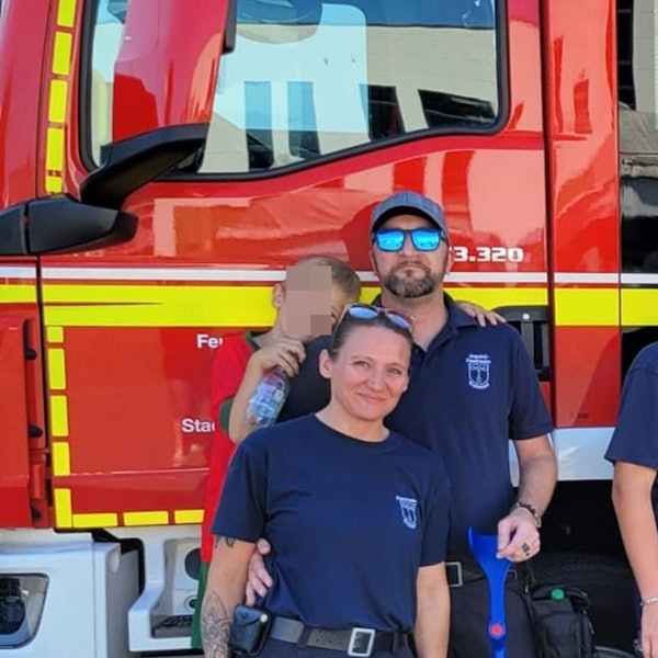 Spendenaktion für die Familie Schulz aus Troisdorf-Altenrath, Eltern und zwei Kinder sind bei der Feuerwehr aktiv, beide Eltern kämpfen gegen eine Krebserkrankung.