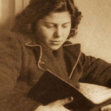 Liest bis heute viel: Eva Erben als junge Frau.