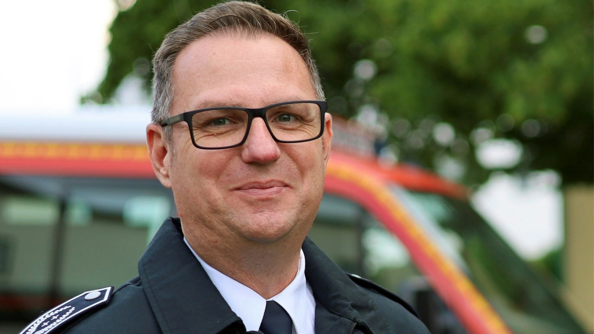 Stadtbrandinspektor Daniel Wendeler (50) ist seit Juli 2020 Chef der Freiwilligen Feuerwehr in Waldbröl.