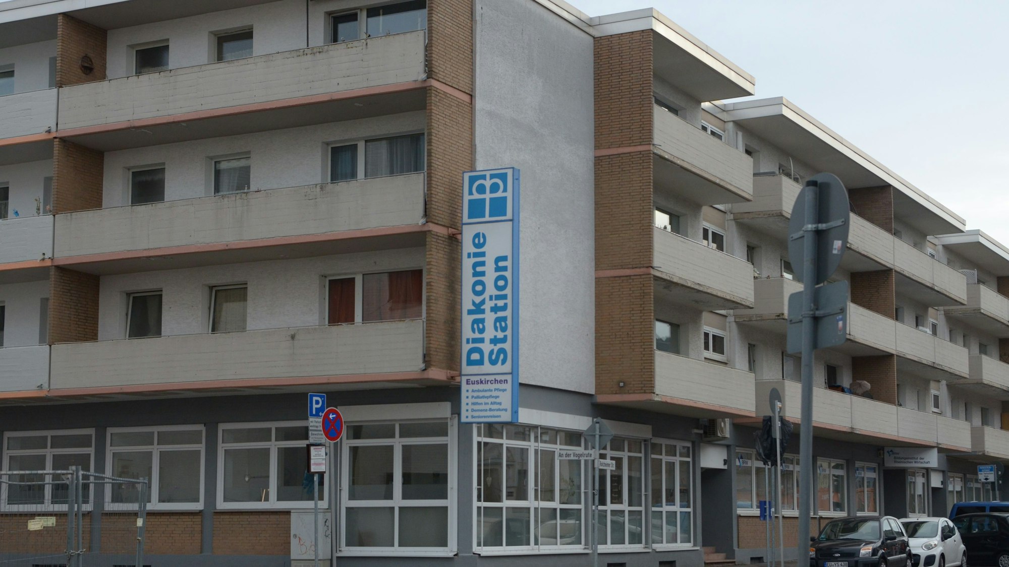 Das Bild zeigt das Gebäude, in dem die Diakonie-Station noch bis Ende März ihre Heimat hat.