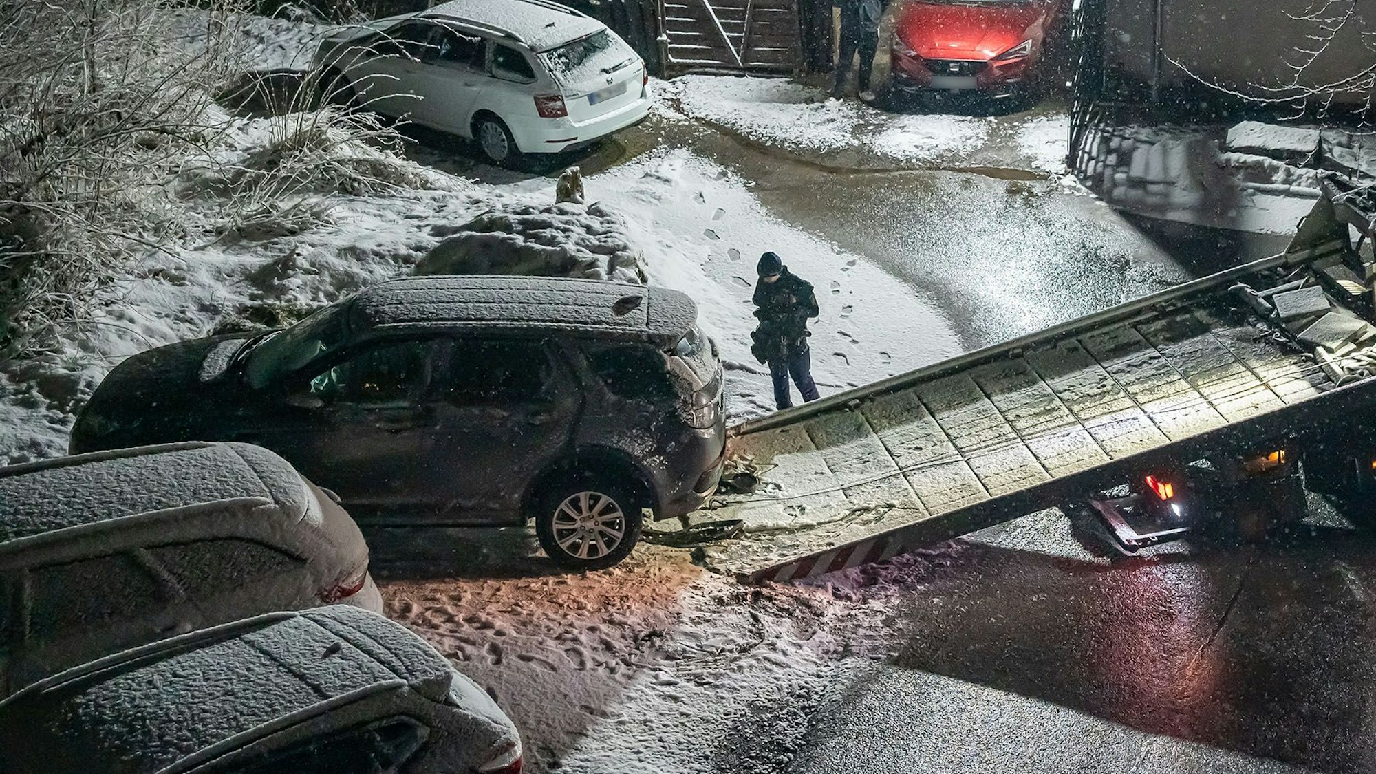 Der Landrover wurde in Kierspe aufgeladen.