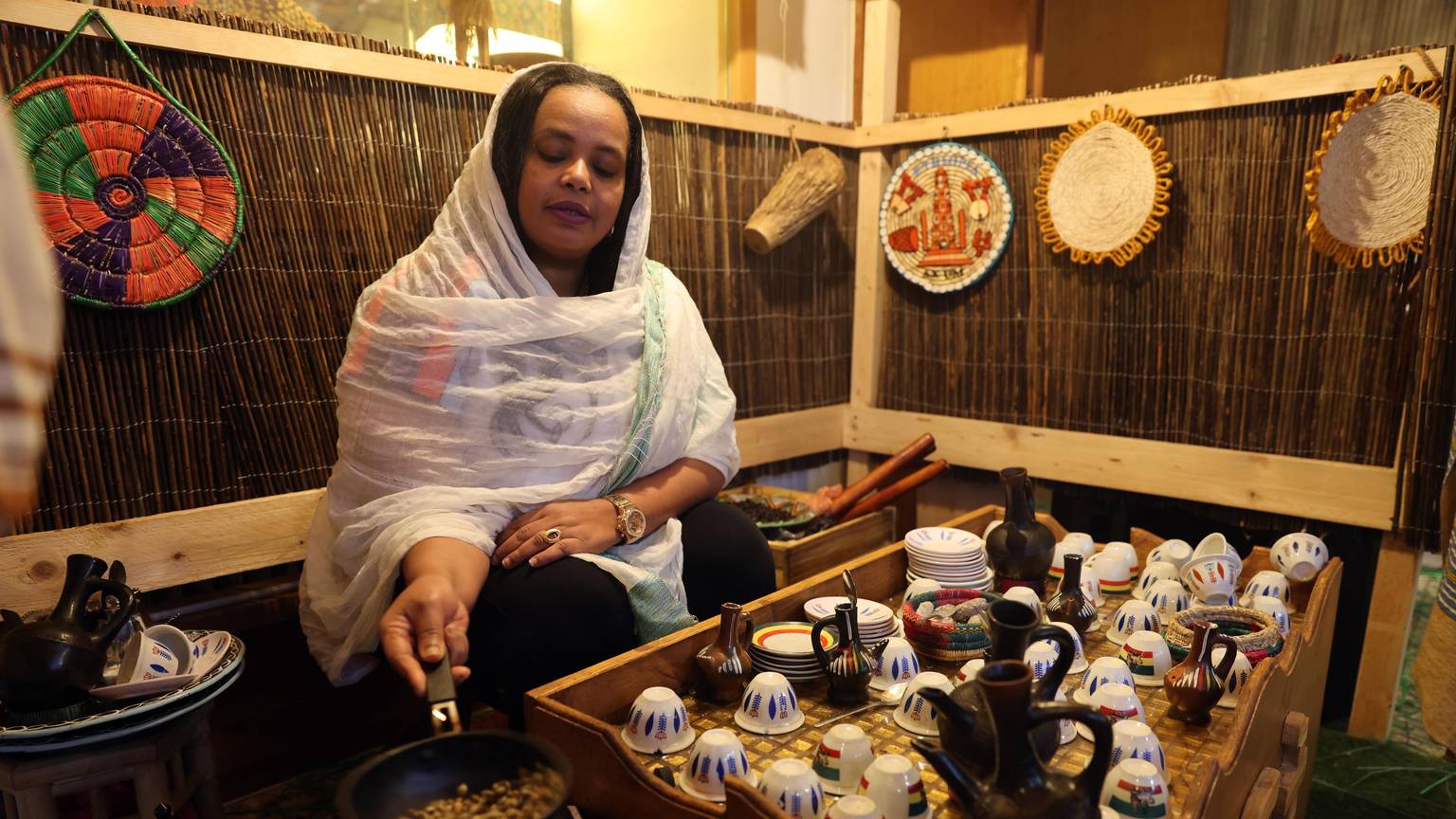 Das vierte Kind ist das Restaurant: Fasika Yelma Bekele ist die Küchenchefin im Enat.