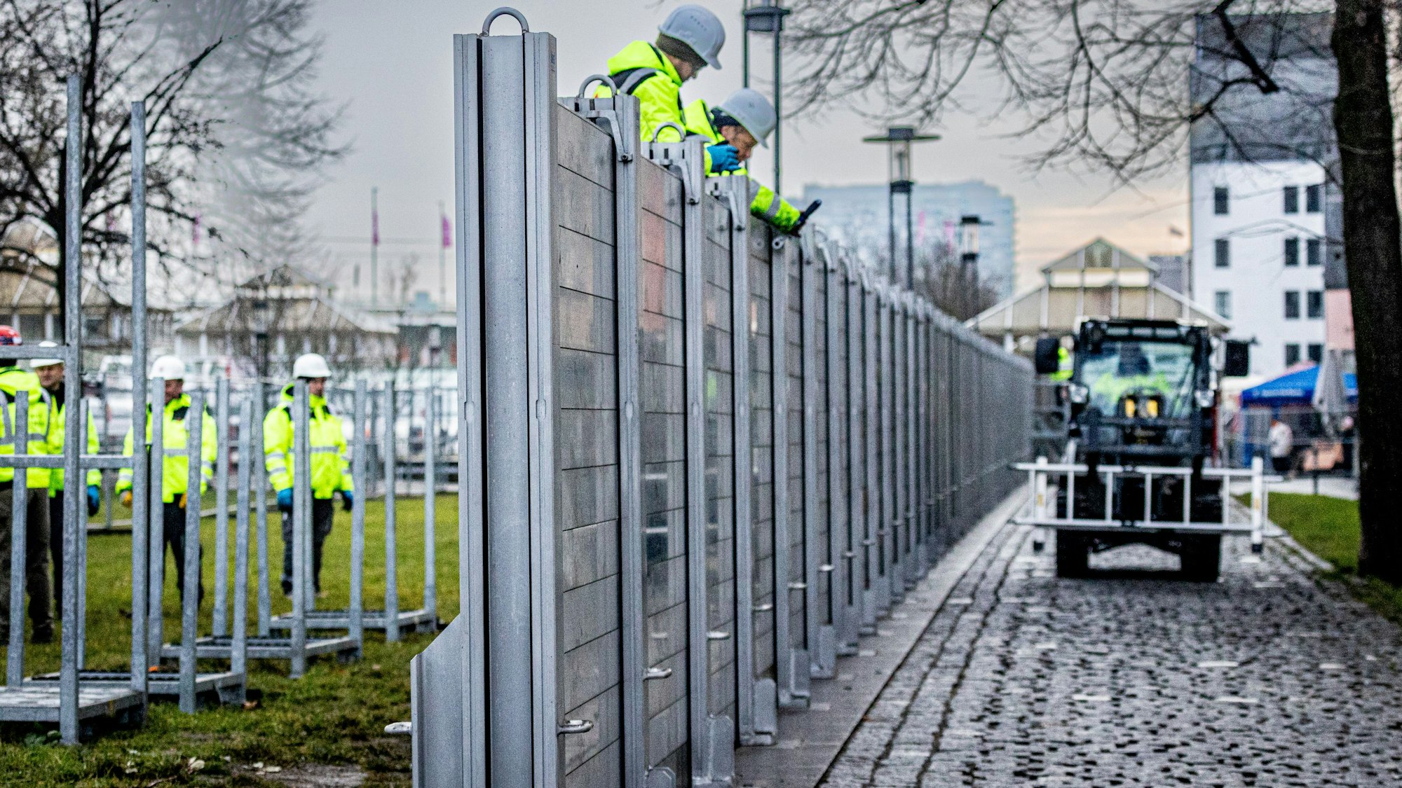 Eine Großübung fand am Sonntag im Rheingarten statt.