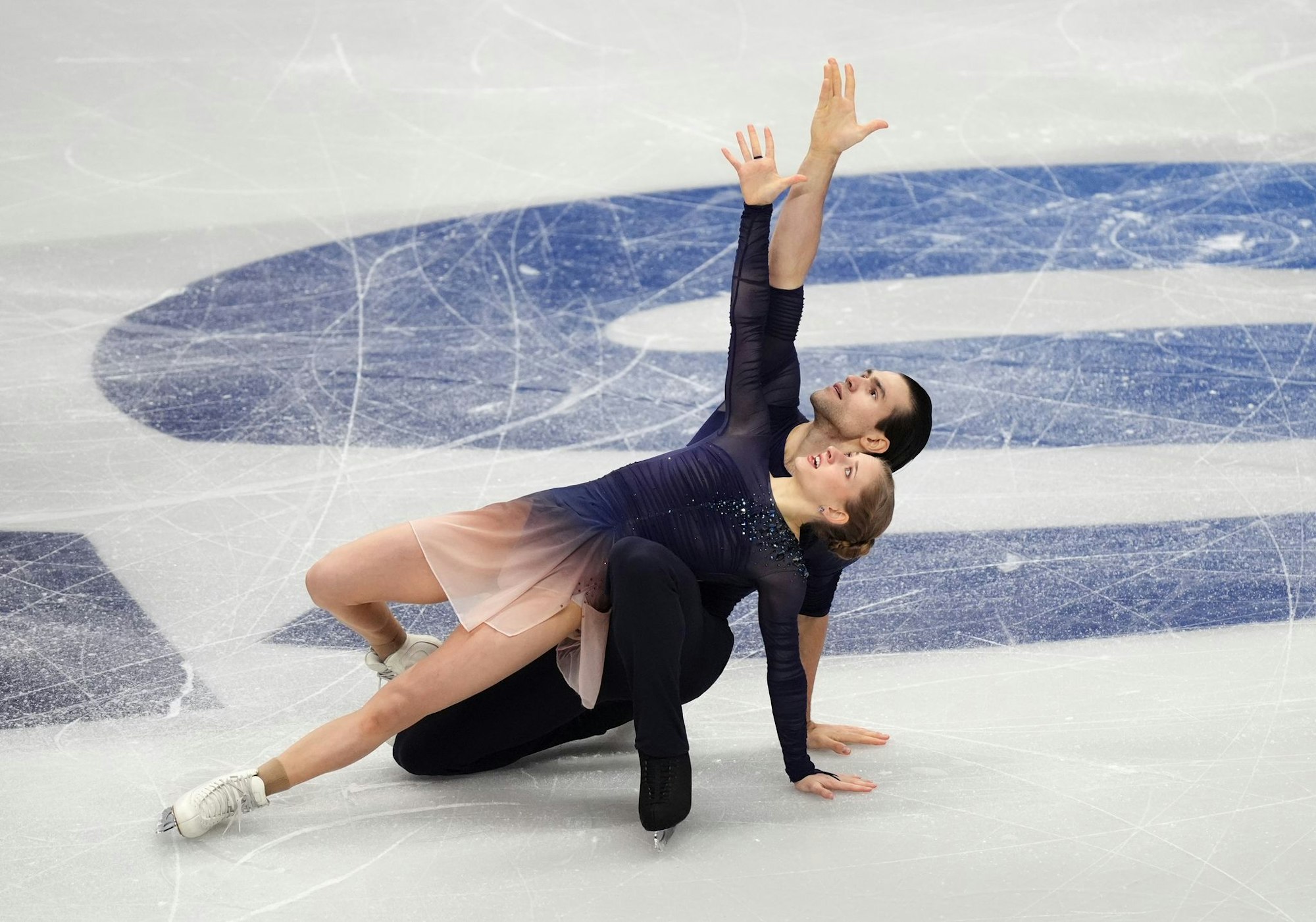 Minerva Hase und Nikita Volodin zeigten zuletzt wacklige Leistungen.