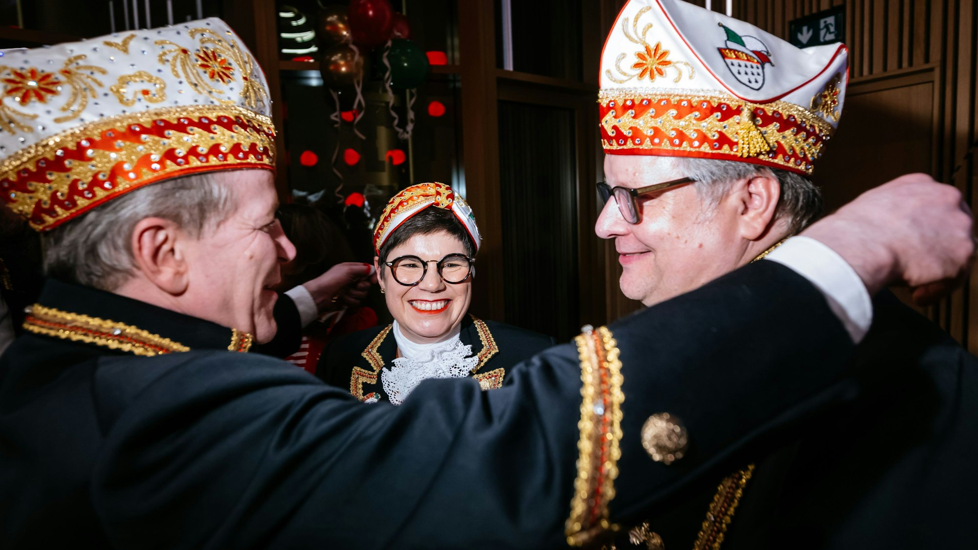 Kuckelkorn und seine Vizepräsidenten Lutz Schade und Christine Flock.