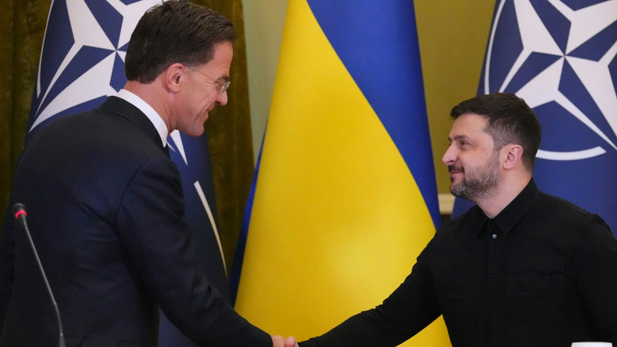 Nato-Generalsekretär Rutte sagte der Ukraine Solidarität zu.
