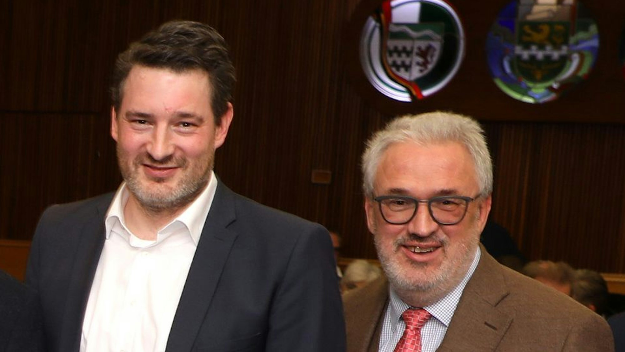 Uwe Pakendorf von der CDU und Gerhard Zorn von der SPD im Kreishaus.