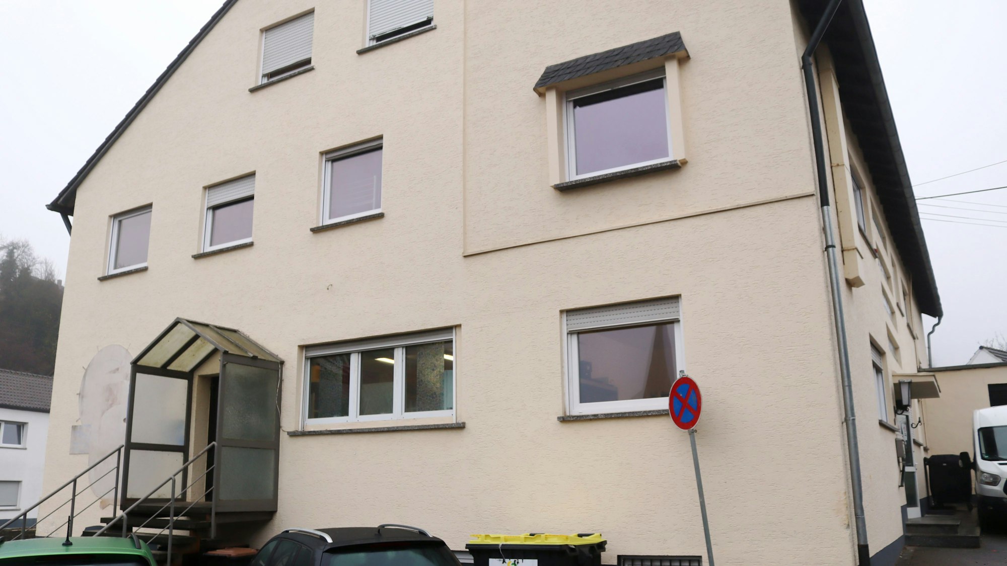 Die Tafel konnte knapp zwei Jahre nach der Flut ihr beschädigtes Gebäude wieder beziehen.