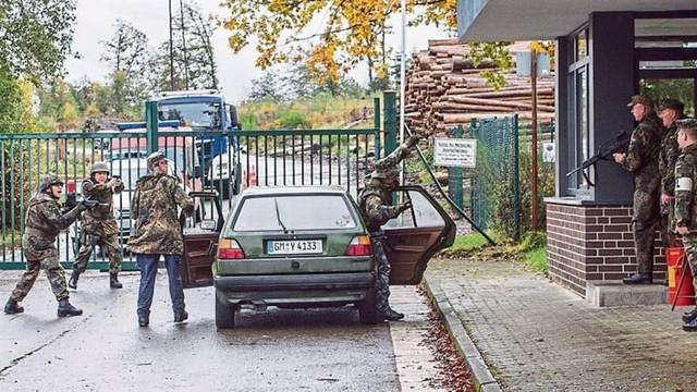 Das Foto entstand im Oktober 2023 bei einer zivil-militärischen Übung im Oberbergischen Kreis.