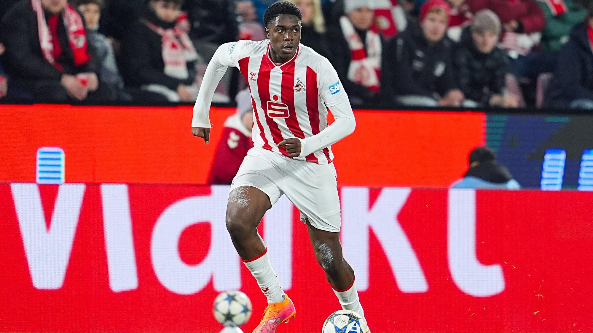 Assad Kotya-Fofana für den 1. FC Köln am Ball
