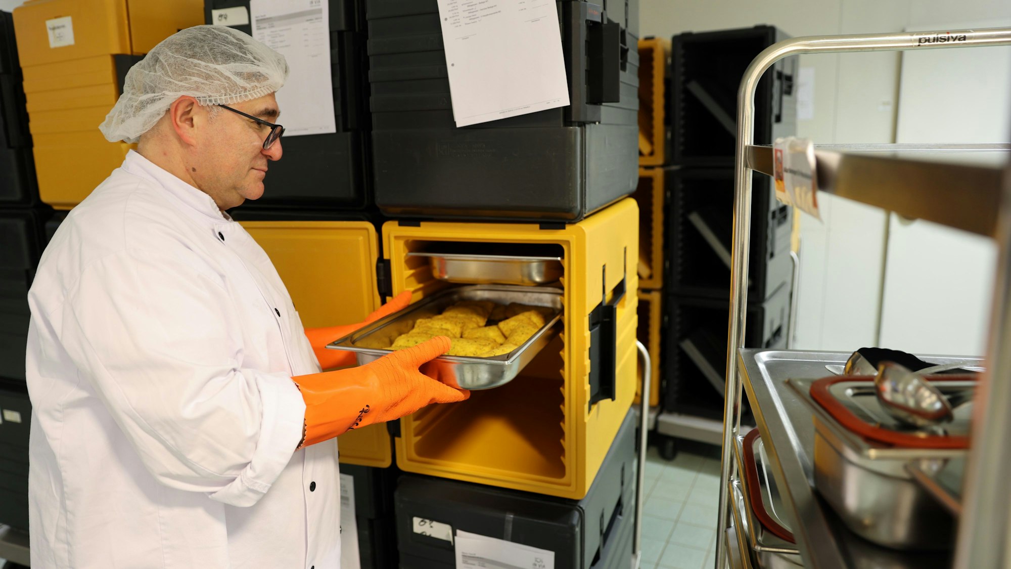 So geht das Mittagessen auf Reise in Kitas und Offene Ganztagsbetreuung.