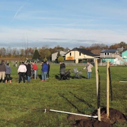 Die Storchenwiese in Grottenherten war voll, daher gibt es seit 2025 eine weitere in Rath.