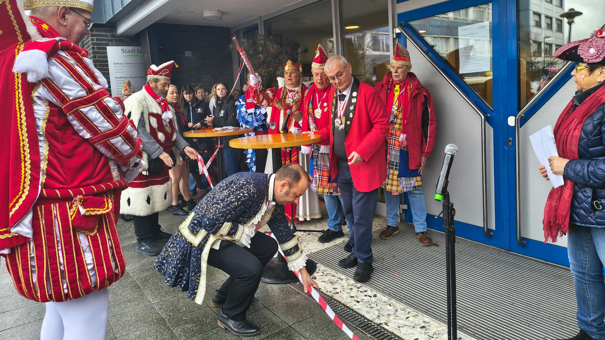 Rathauserstürmung Lohmar am Rosenmontag