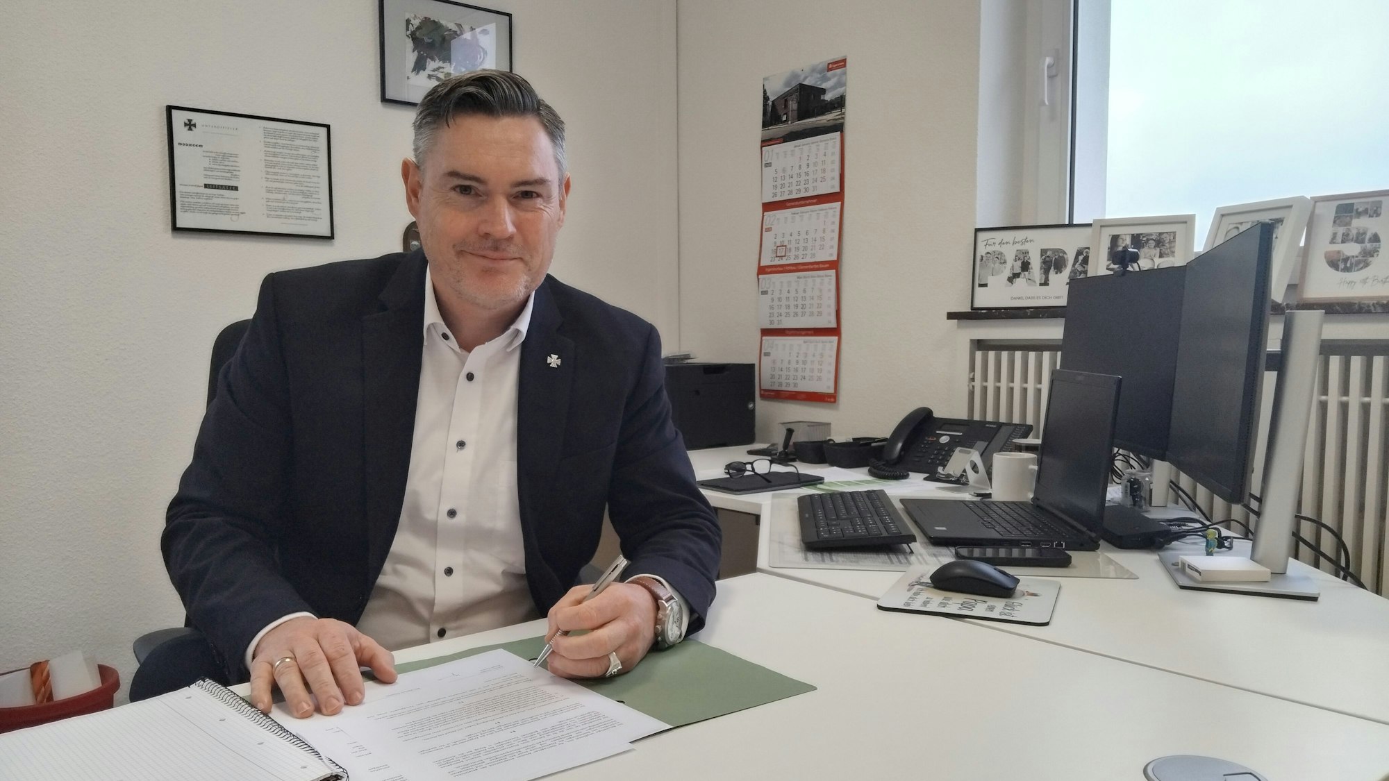 Altes Büro, neue Rolle: Der neue Bürgermeister Karsten Schäfer war vorher Beigeordneter.