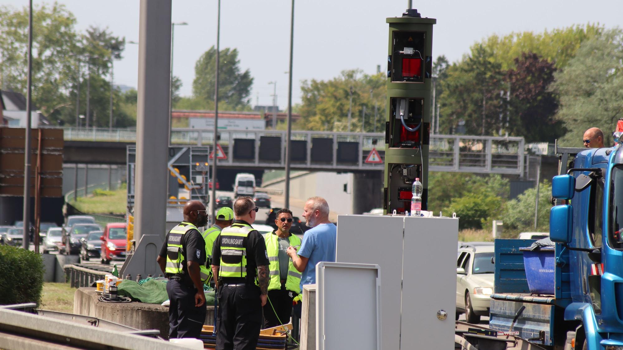 Der Blitzer an der B55a in Köln-Höhenberg.