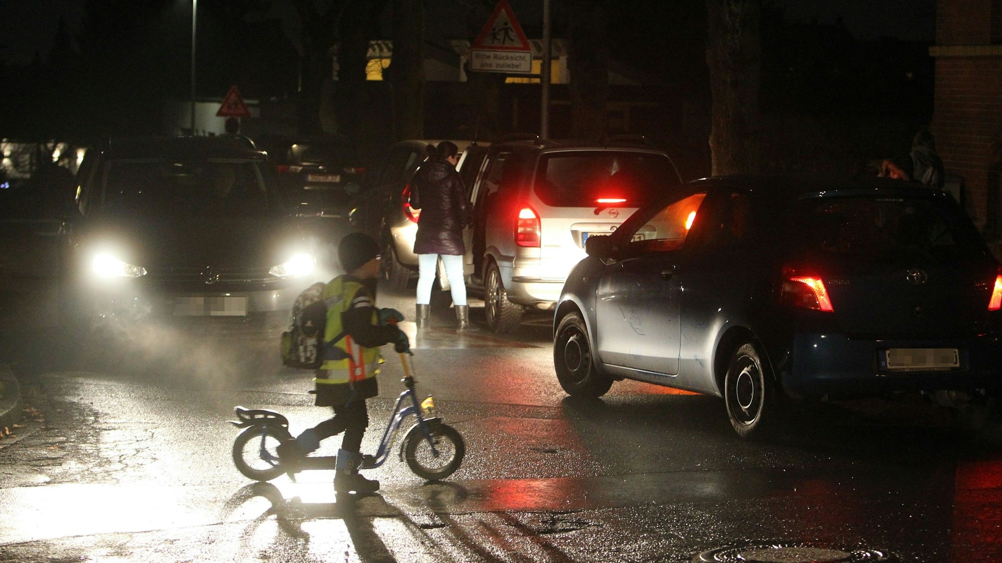Elterntaxis in Wolsdorf (Archivfoto)