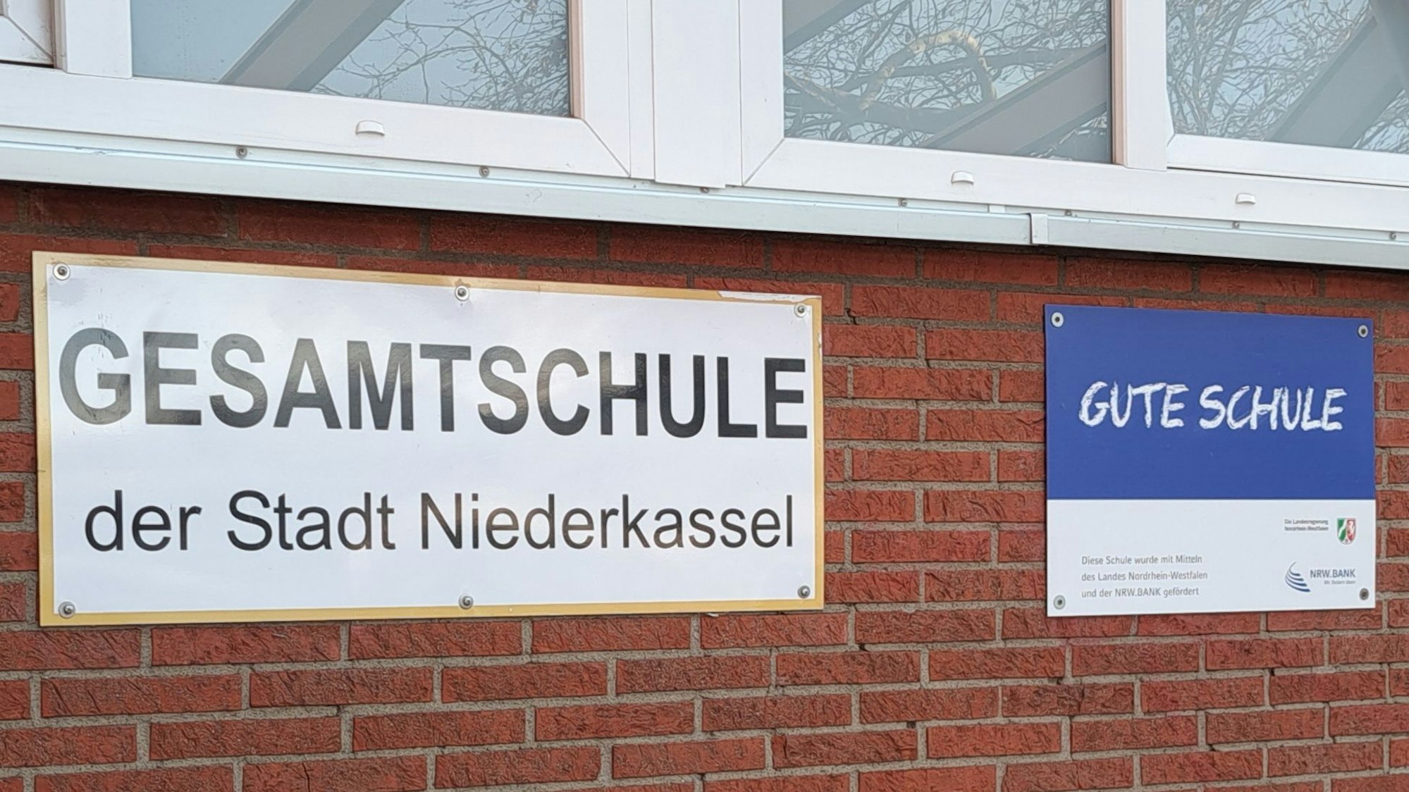 Die Niederkasseler Gesamtschule ist bislang ohne Namenspatin oder -pate.