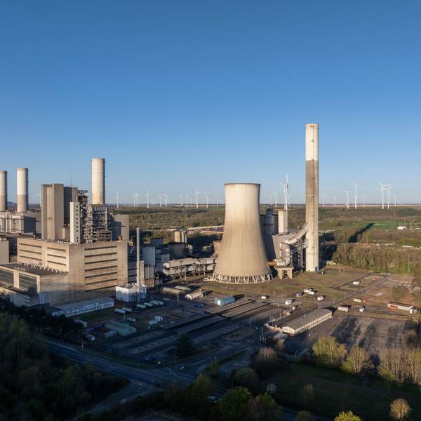 Zu sehen ist das Braunkohlenkraftwerk Frimmersdorf.