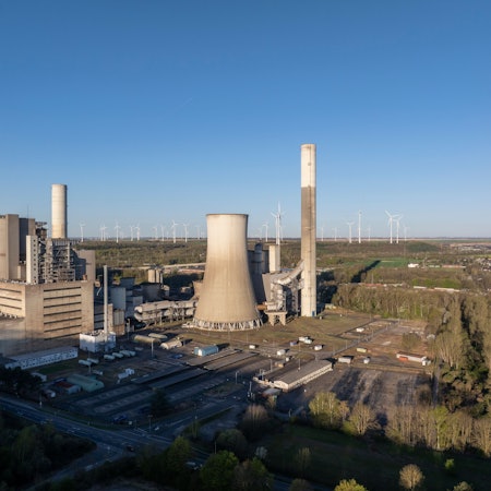 Zu sehen ist das Braunkohlenkraftwerk Frimmersdorf.
