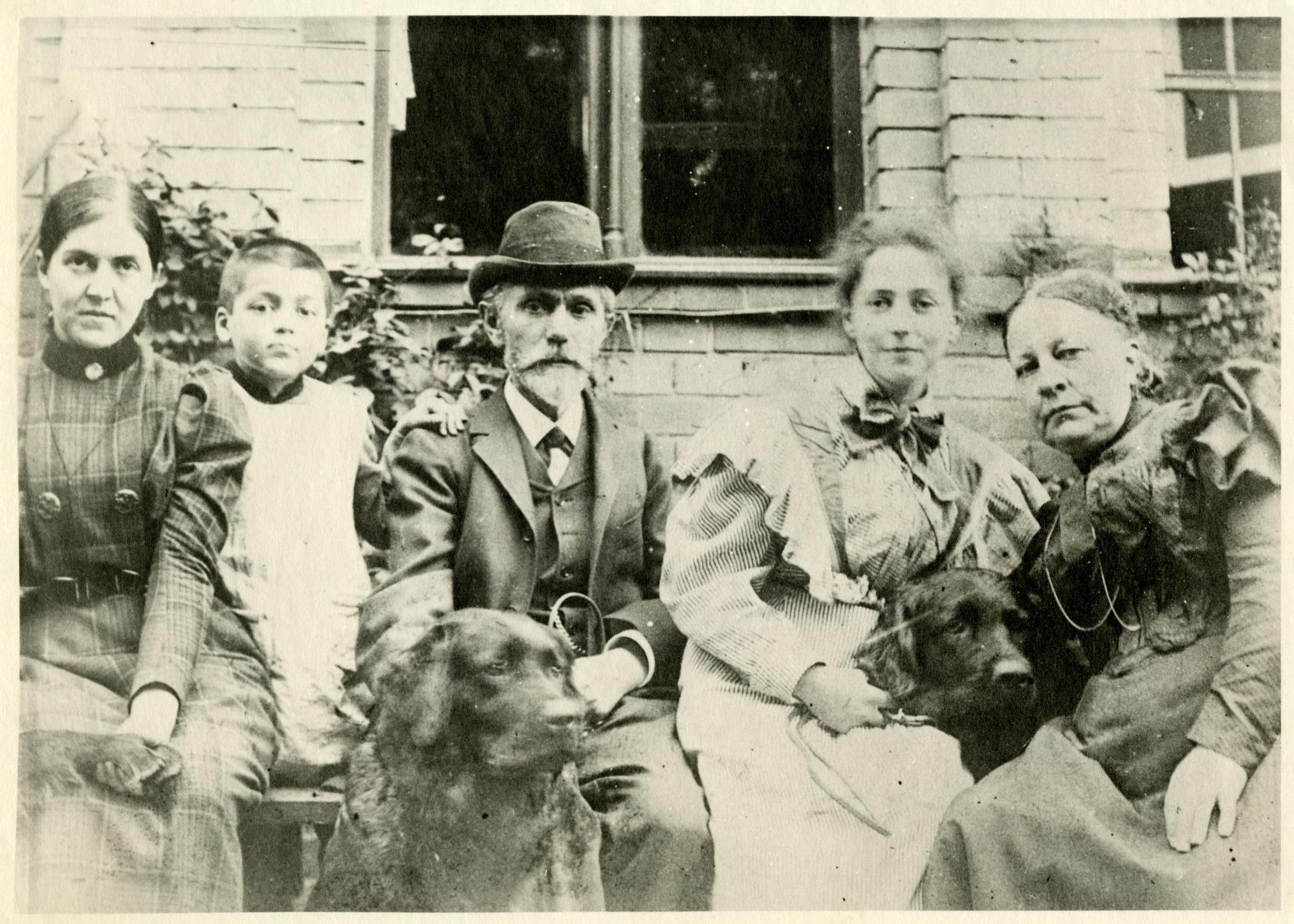 August Bebel mit seiner Familie