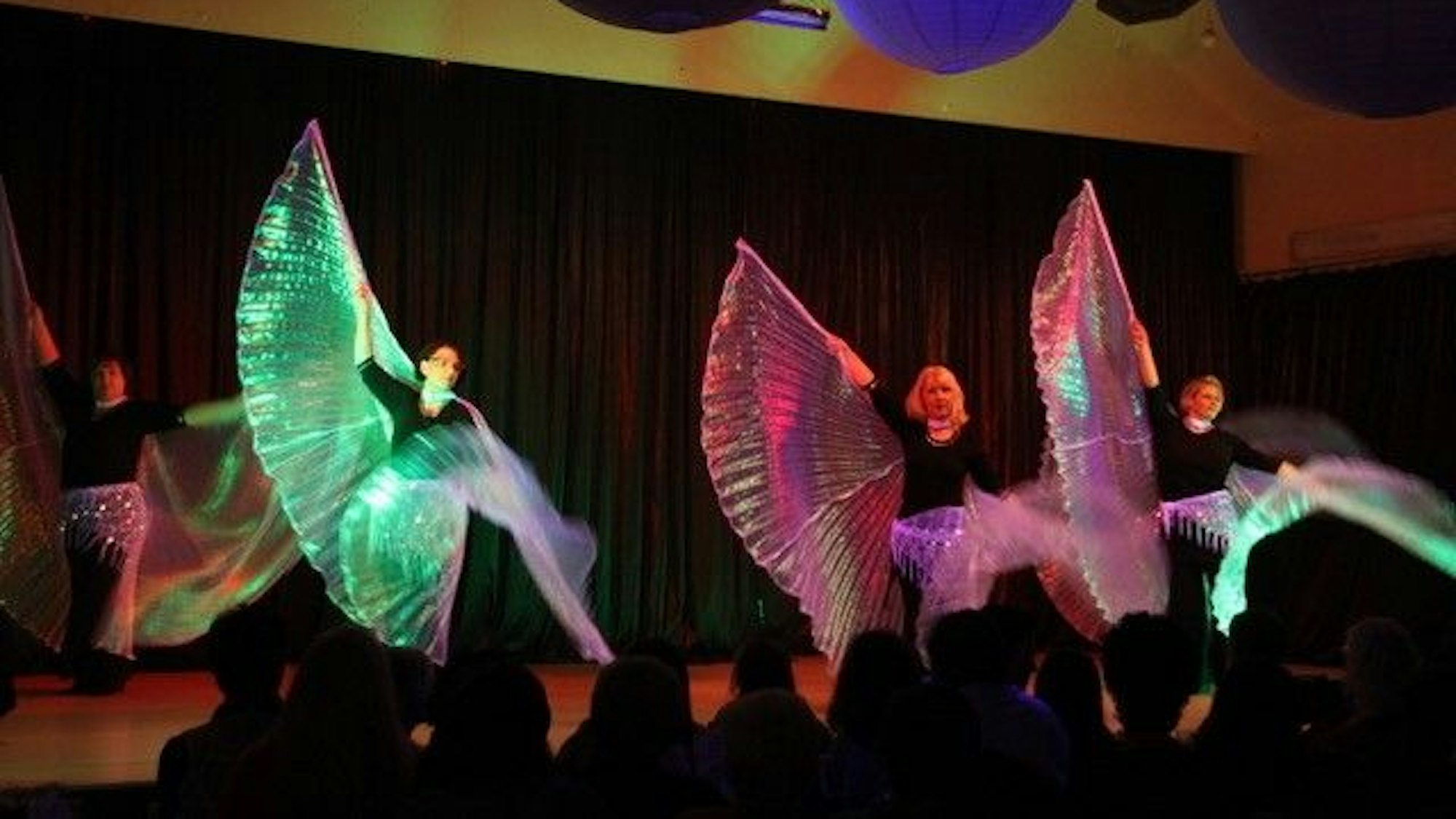 Tänzerinnen der Tanzschule Bahija.