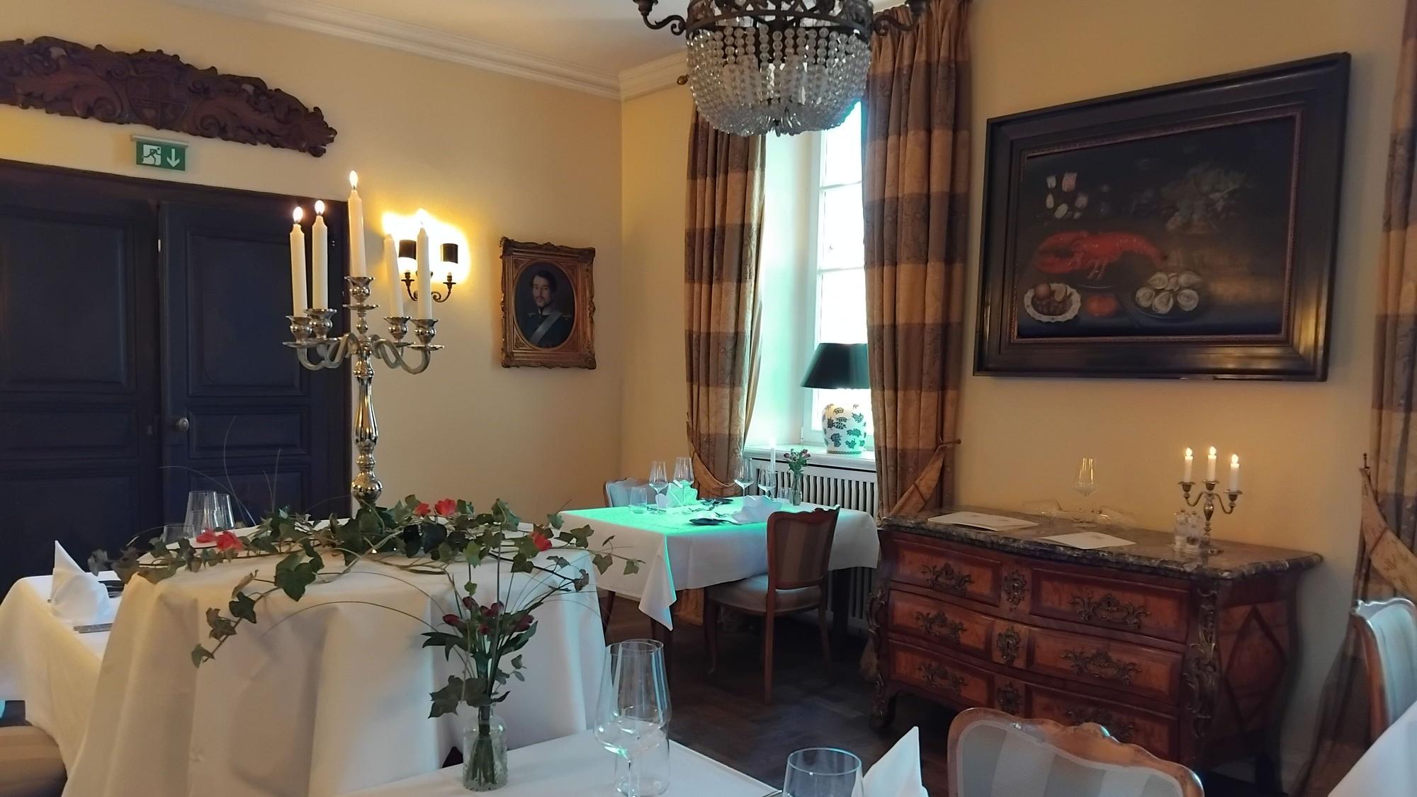 Ein Schloss aus dem 14. Jahrhundert mit moderner Gourmet-Küche: Das Parisot ist an vier Tagen in der Woche geöffnet.