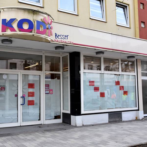 Zu sehen ist die geschlossene Kodi-Filiale in Bergheim.