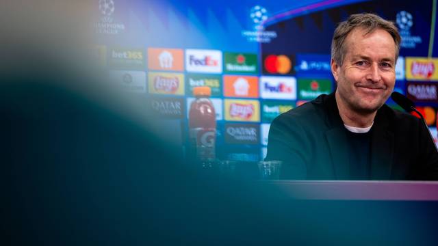 Bayer-Chefcoach Kasper Hjulmand am Freitag auf der Pressekonferenz vor dem Bundesliga-Heimspiel gegen Mainz.
