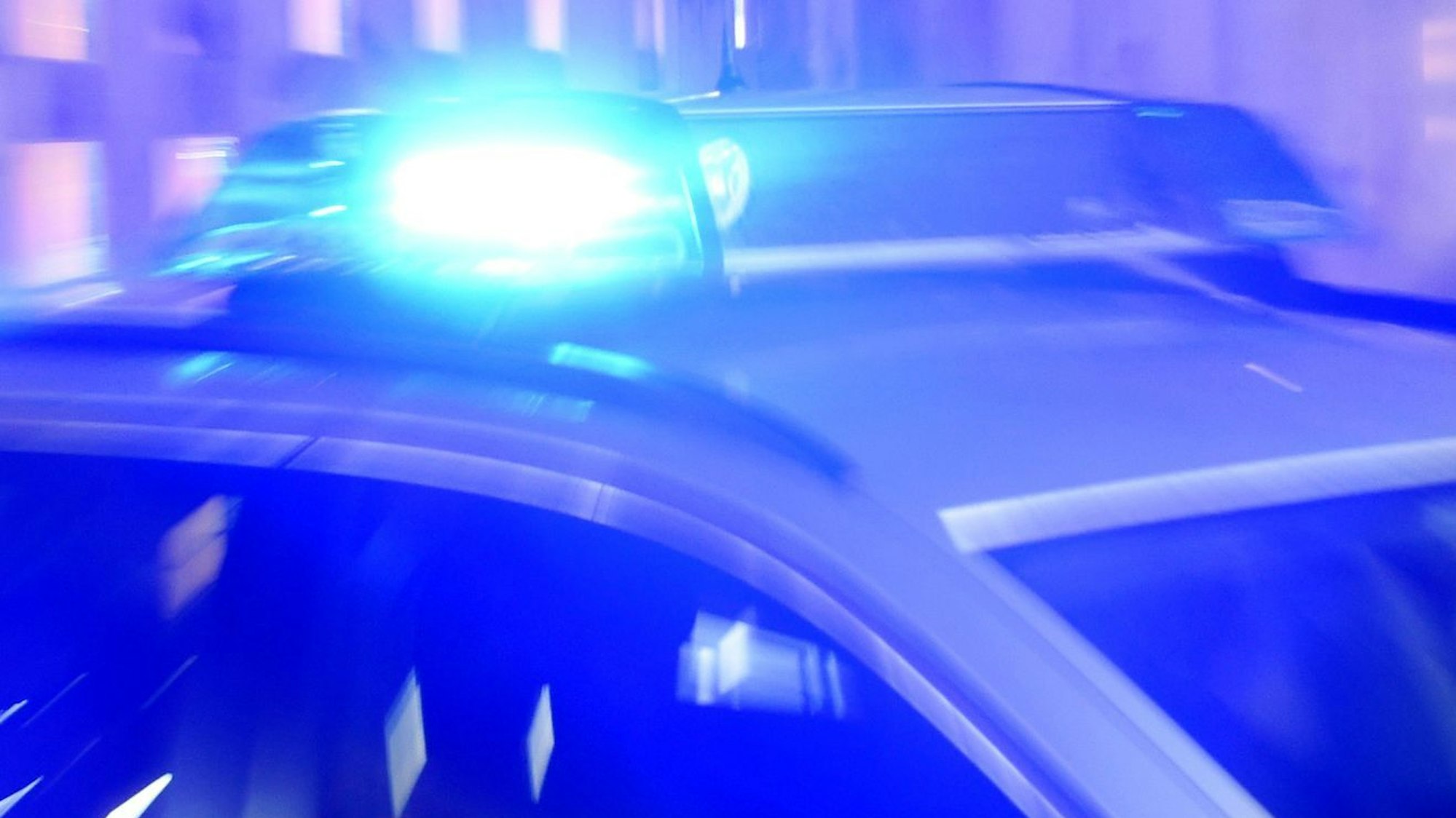 Die A1 musste zeitweise gesperrt werden. (Symbolbild)