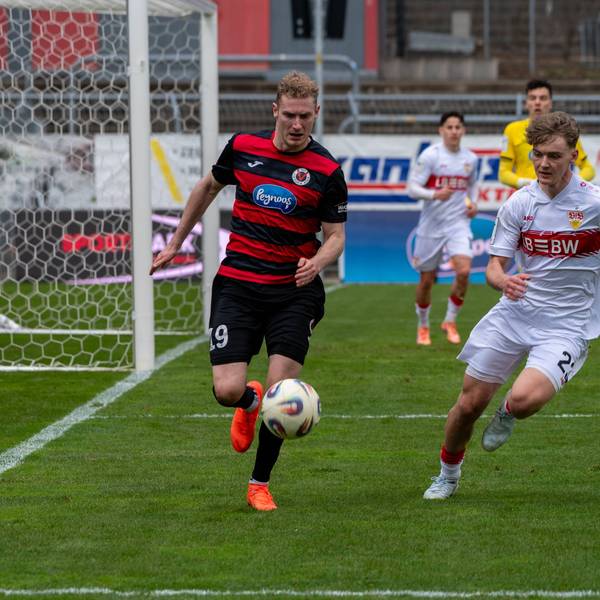Meiko Sponsel, Abwehr, FC Viktoria Köln 1904 19, Yanni Noah Spalt, VfB Stuttgart II 23, FC Viktoria Köln vs. VfB Stuttgart II, 3. Liga, Fussball, Herren , 26. Spieltag, 28.02.2026 DFB REGULATIONS PROHIBIT ANY USE OF PHOTOGRAPHS AS IMAGES SEQUENCES AND/OR QUASI VIDEO. Köln NRW Deutschland *** Meiko Sponsel, Defense, FC Viktoria Köln 1904 19 , Yanni Noah Spalt, VfB Stuttgart II 23 , FC Viktoria Köln vs VfB Stuttgart II, 3 Liga, Soccer, Men , 26 Matchday, 28 02 2026 DFB REGULATIONS PROHIBIT ANY USE OF PHOTOGRAPHS AS IMAGES SEQUENCES AND OR QUASI VIDEO Köln NRW Germany Copyright: xkolbert-press/MartinxWdziecznyx