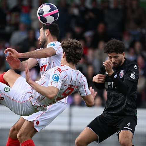 01.03.2026, xophax, Fussball Regionalliga West. SC Fortuna Köln gegen Bonner SC. Enzo Wirtz und Hamadi Al Ghaddioui , links beide SC Fortuna Köln und Bilal - Badr Ksiouar Bonner SC , rechts Koeln *** 01 03 2026, xophax, Soccer Regionalliga West SC Fortuna Köln vs Bonner SC Enzo Wirtz and Hamadi Al Ghaddioui , left both SC Fortuna Köln and Bilal Badr Ksiouar Bonner SC , right Koeln
