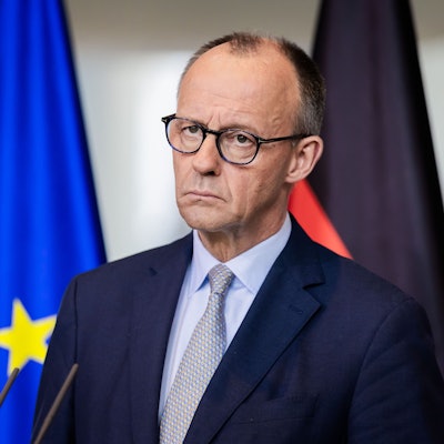 Friedrich Merz (CDU) äußert sich am Sonntag (1. März) im Bundeskanzleramt zum Angriff auf den Iran.