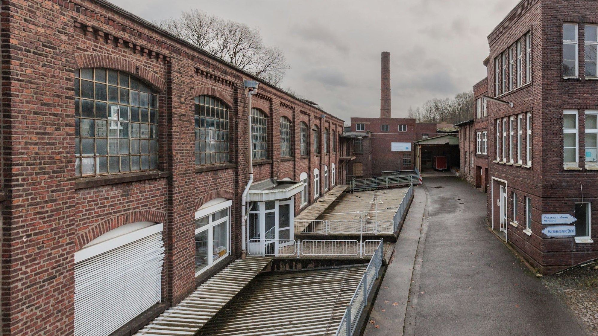 Blick auf die Alte Bücherfabrik in Ründeroth