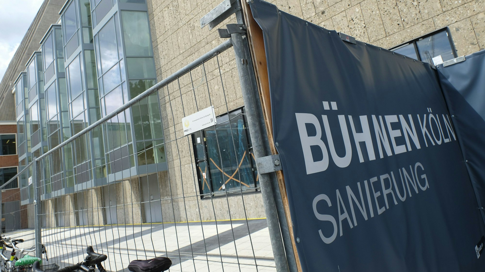 Bei den Bühnen der Stadt Köln gab es Unregelmäßigkeiten.