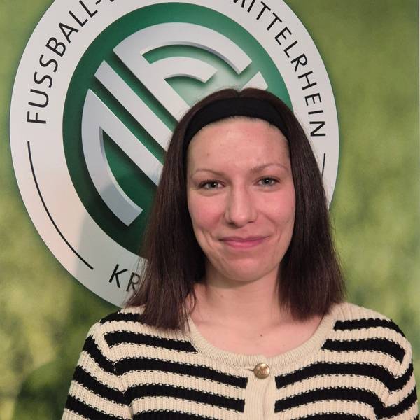 Porträtfoto Sabrina Thomanek.
