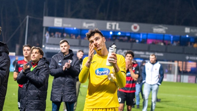 Deutschland: 3.Liga 2025 / 2026 - FC Viktoria Köln vs TSV 1860 München - 28. Spieltag - Sportpark Höhenberg-Stadion Köln: nach der Niederlage Arne Schulz FC Viktoria Köln, 27 *** Germany 3 Liga 2025 2026 FC Viktoria Köln vs TSV 1860 München 28 Matchday Sportpark Höhenberg Stadion Köln after the defeat Arne Schulz FC Viktoria Köln, 27 Copyright: xOrhanxHabashx