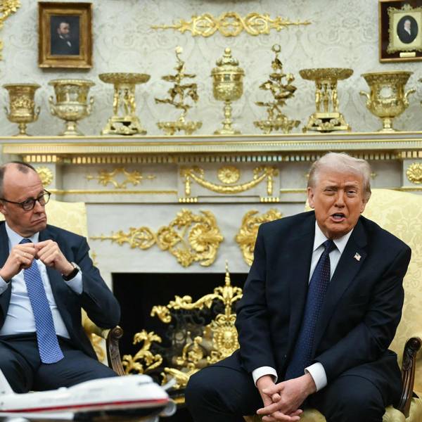 Bundeskanzler Friedrich Merz (CDU, l.) zusammen mit US-Präsident Donald Trump im Weißen Haus. (Archivbild)