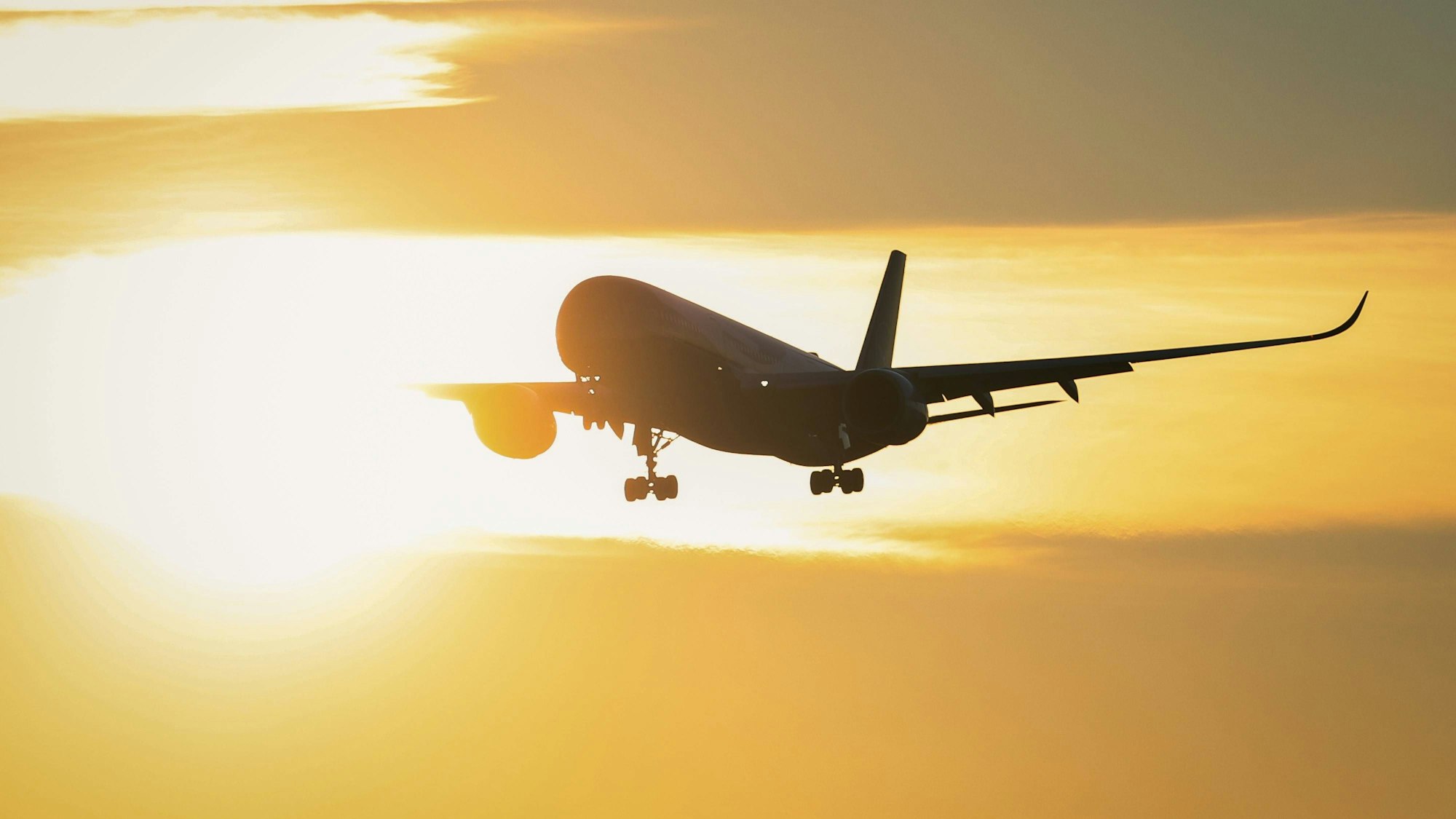 Lufthansa bricht Linienflug ab und landet stattdessen in Kairo. (Symbolbild)