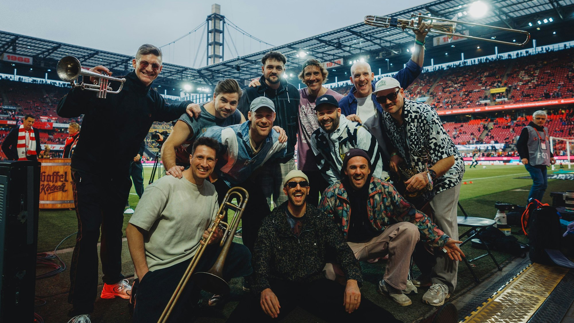 Querbeat verkündete die Nachricht vorm FC-Heimspiel gegen Borussia Dortmund.