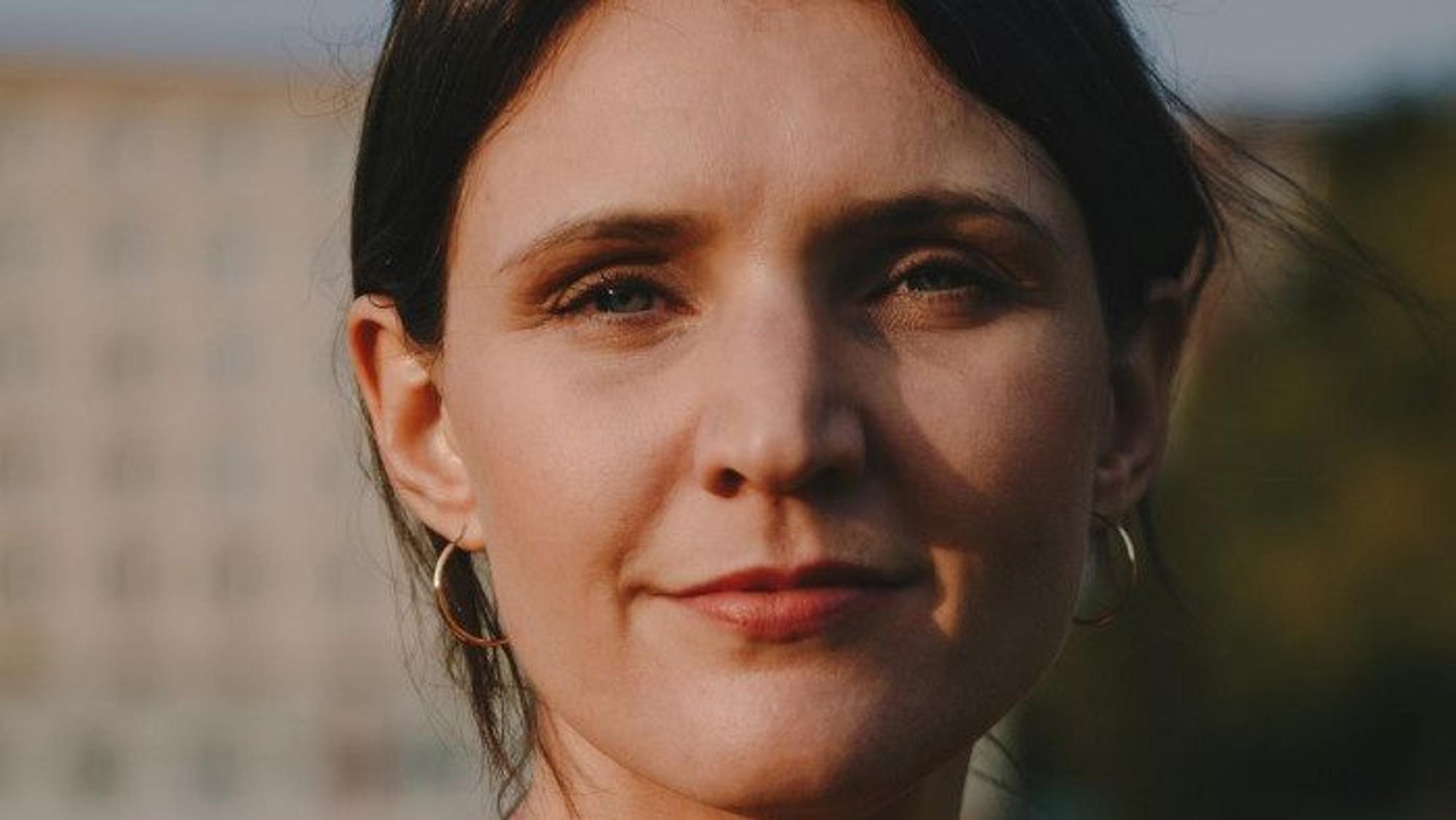 Die Autorin Verena Keßler war zu Gast bei der diesjährigen lit.Cologne.Pop im Kölner Stadtgarten.
