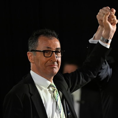 Grünen-Spitzenkandidat Cem Özdemir will in die Fußstapfen von Ministerpräsident Winfried Kretschmann (Grüne) treten.